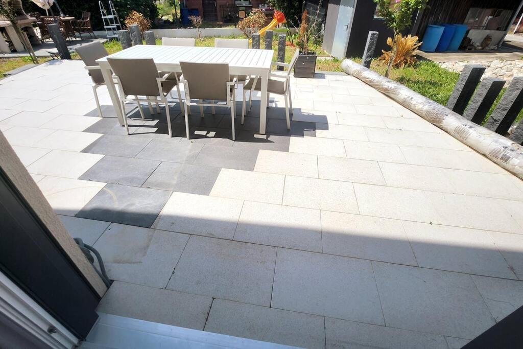 Suite Prestige Logement Neuf Avec Spa Et Ecran De Cinema En Rez De Jardin Colmar Zewnętrze zdjęcie