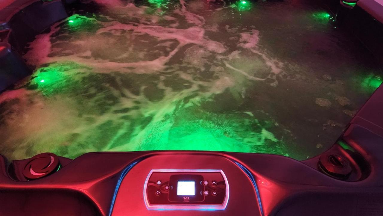 Suite Prestige Logement Neuf Avec Spa Et Ecran De Cinema En Rez De Jardin Colmar Zewnętrze zdjęcie